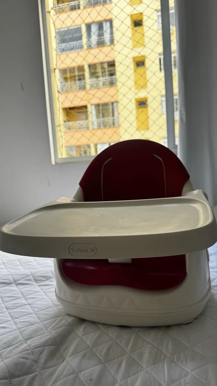 Cadeirinha de alimentação 