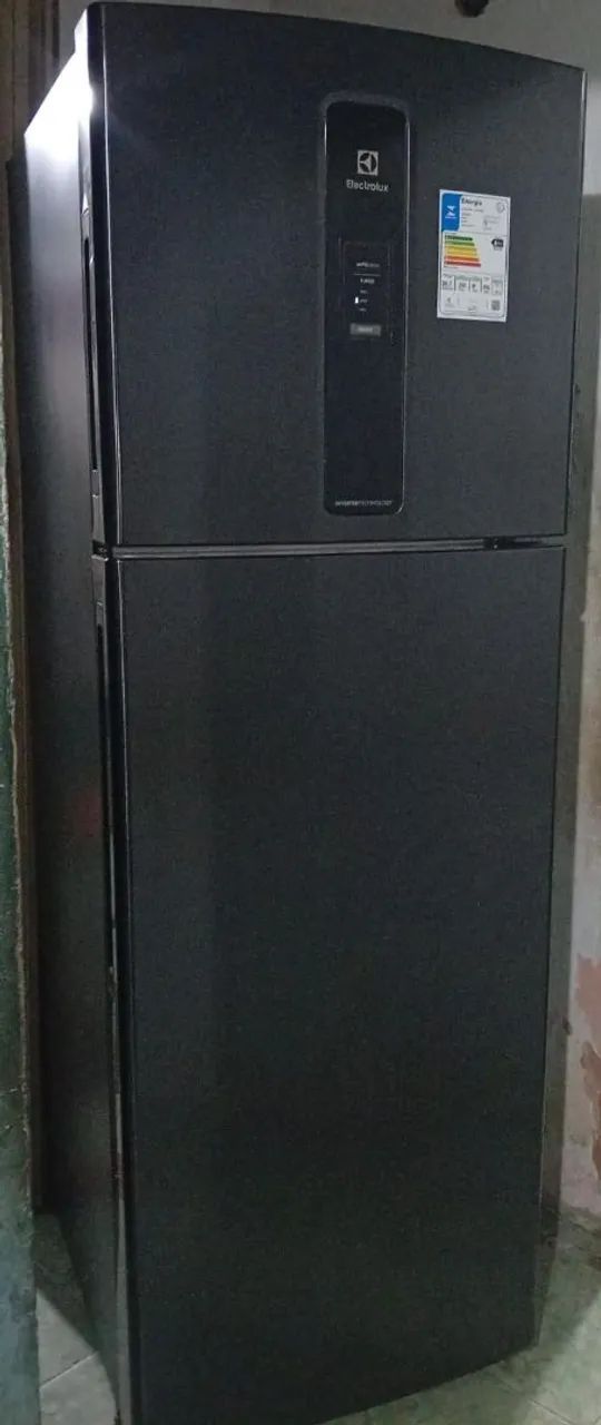 Geladeira nova eletrolux