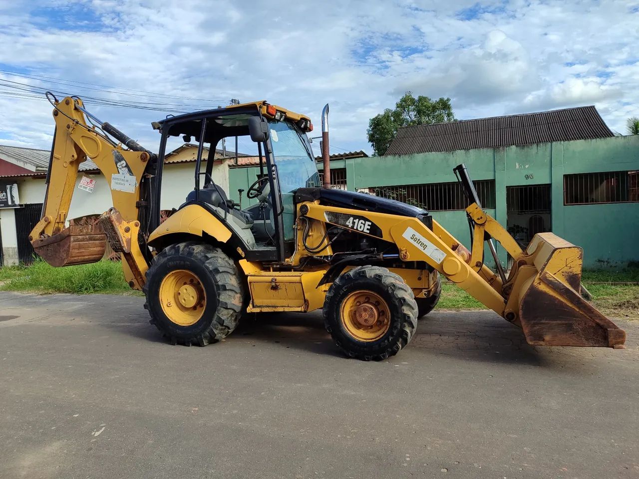 Retroescavadeira Caterpillar  - Foto 5