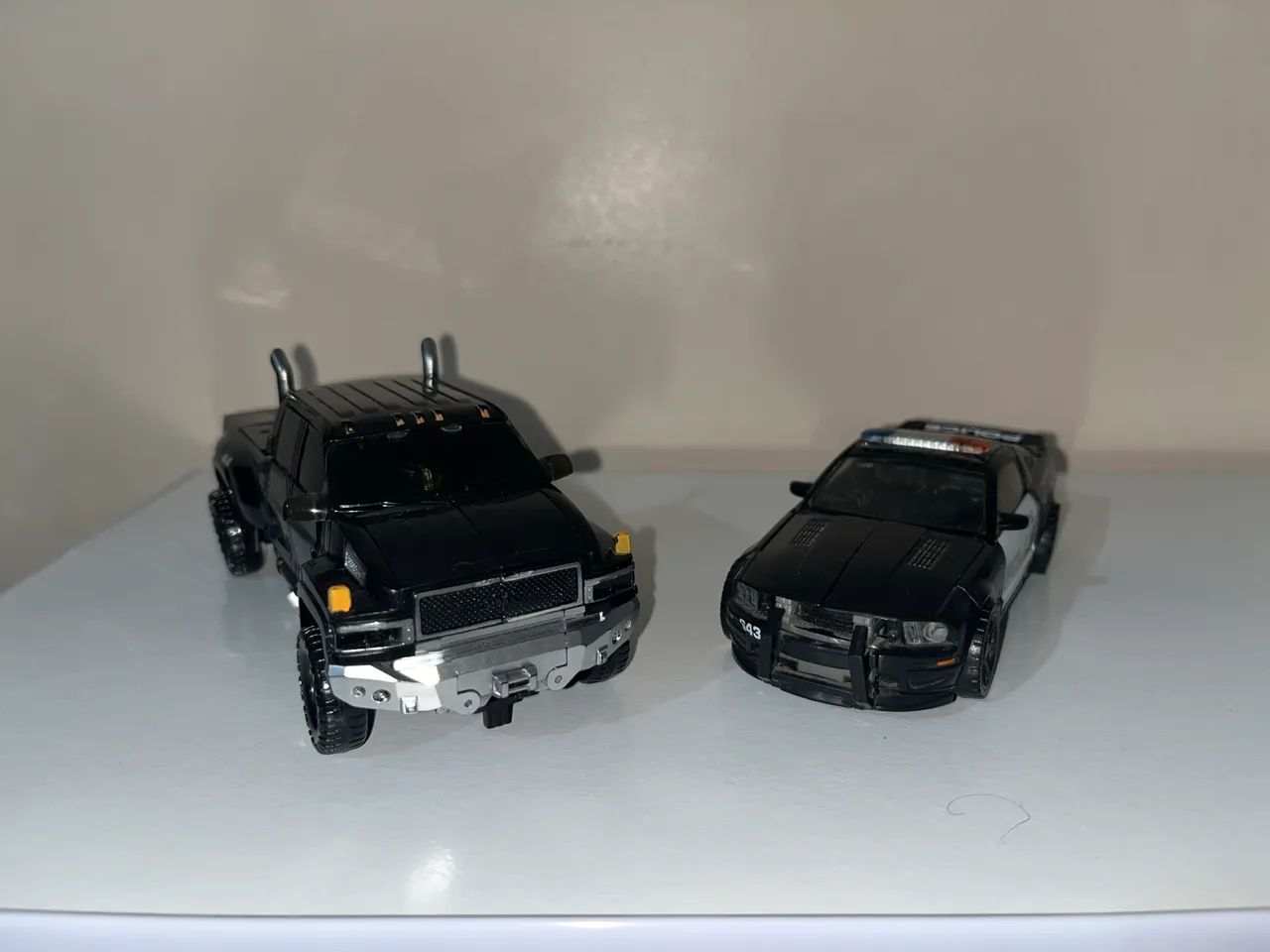 Transformers barricade e ironhide - Foto 3
