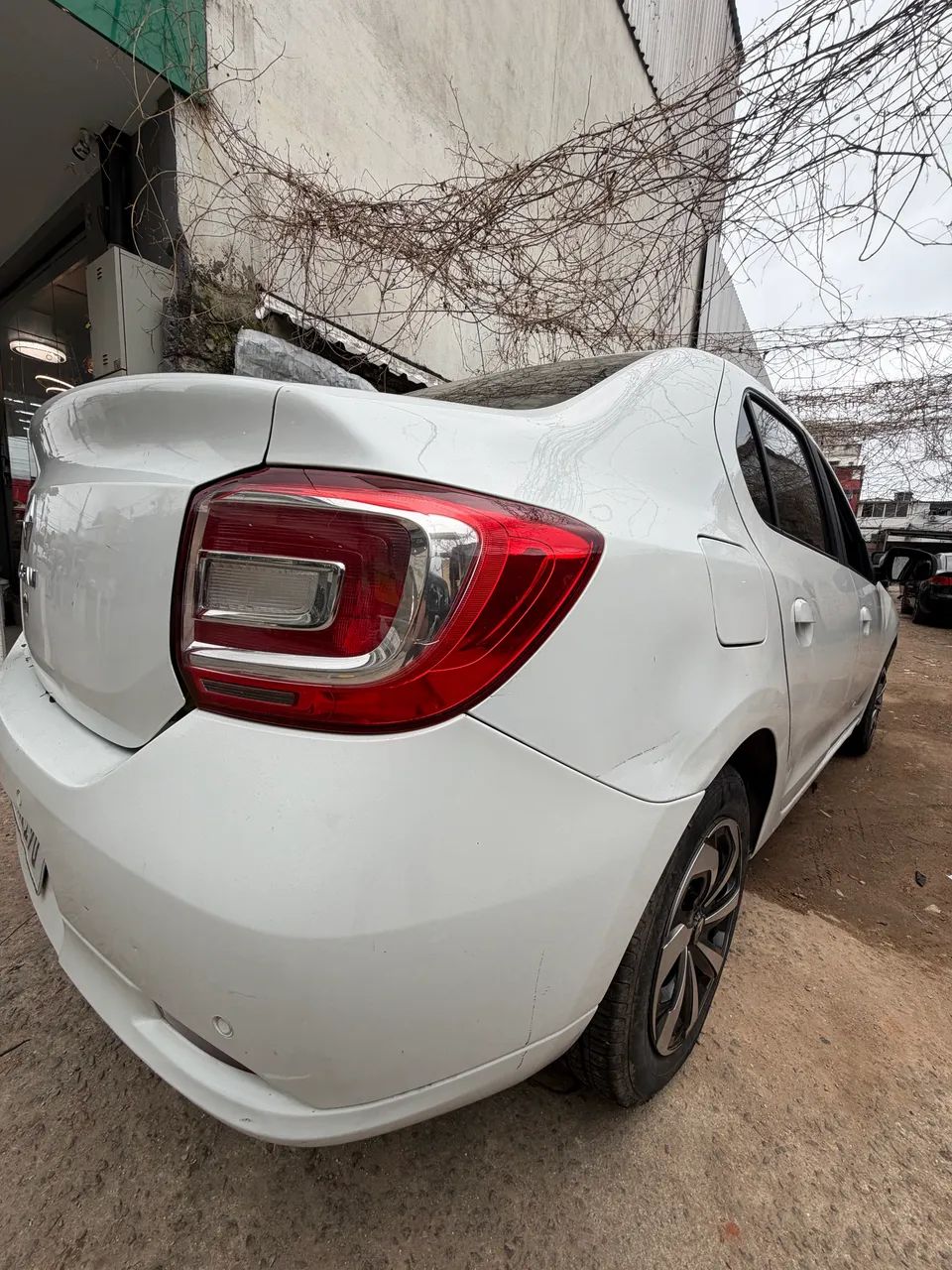 Renault Logan Expression Flex 1.0 12V 4P 2018 - Foto 4