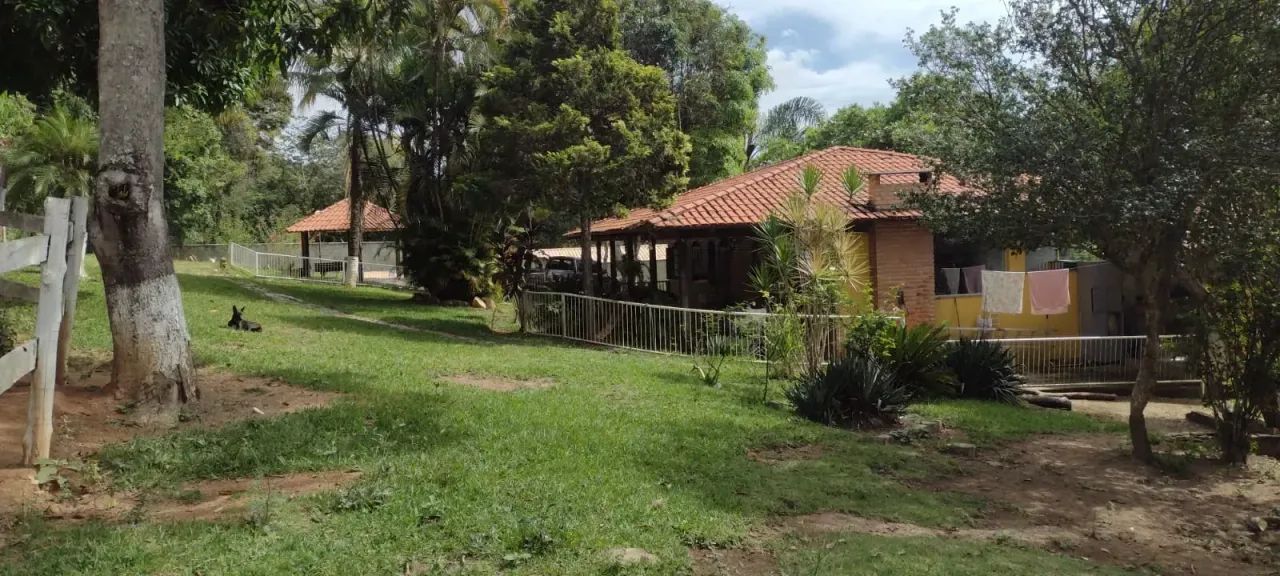 Chácara com acesso Asfaltado e Ribeirão de Água Limpa. - Foto 3
