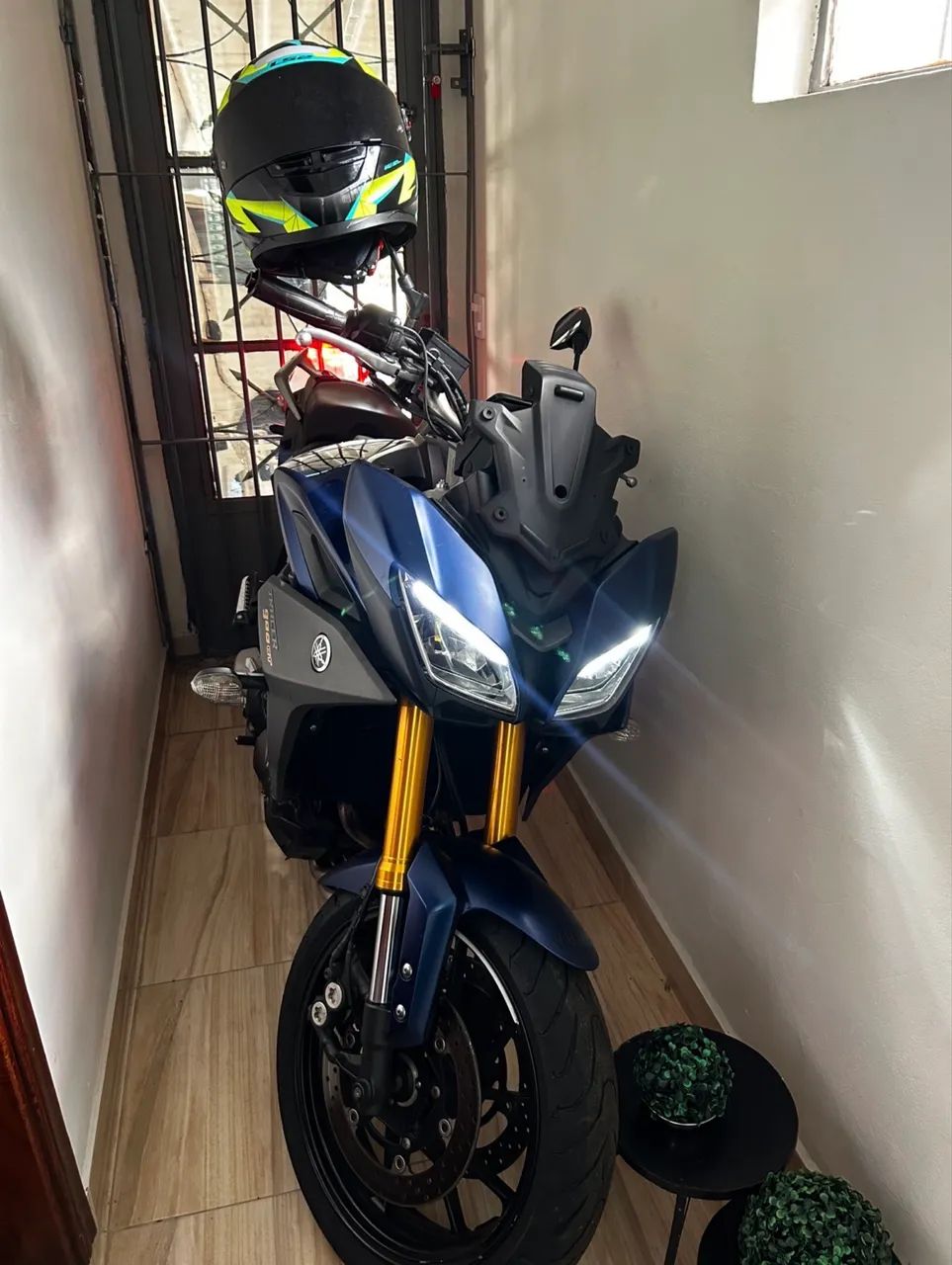 Tracer 900 GT - Foto 4