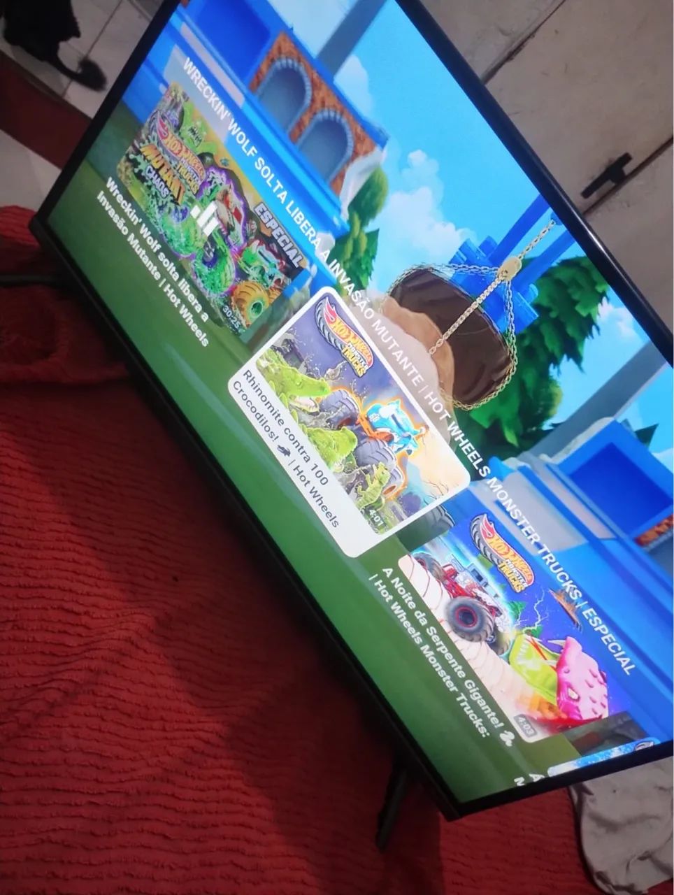 Tv smart Britânia roku 32 polegadas