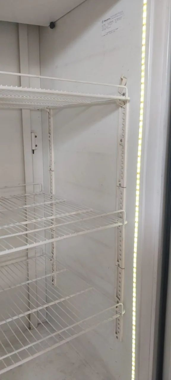 Freezer Vertical Metalfrio 497L - Ótimo Estado - Foto 4