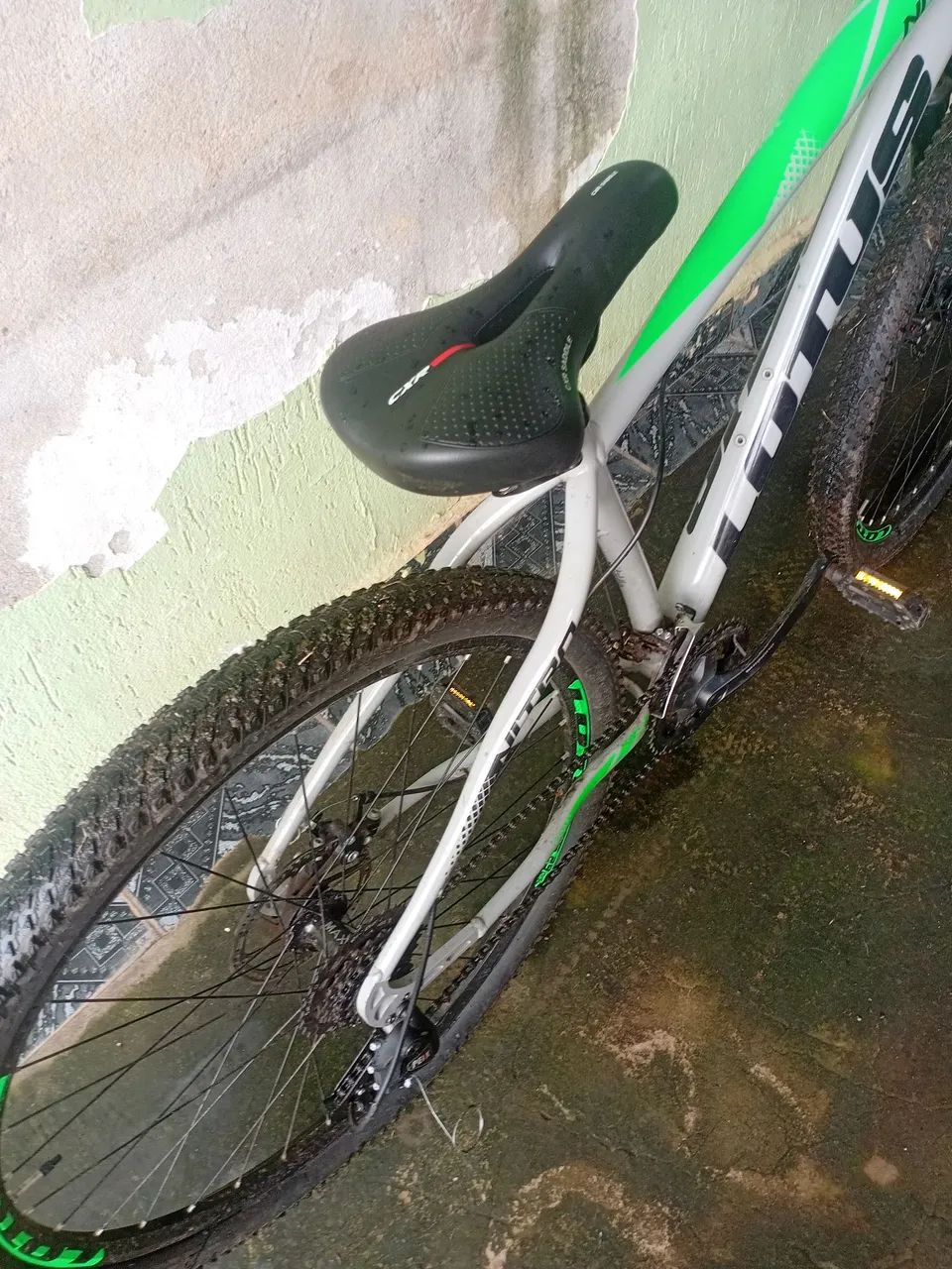 Vendo ou troco bicicleta com nota - Foto 3