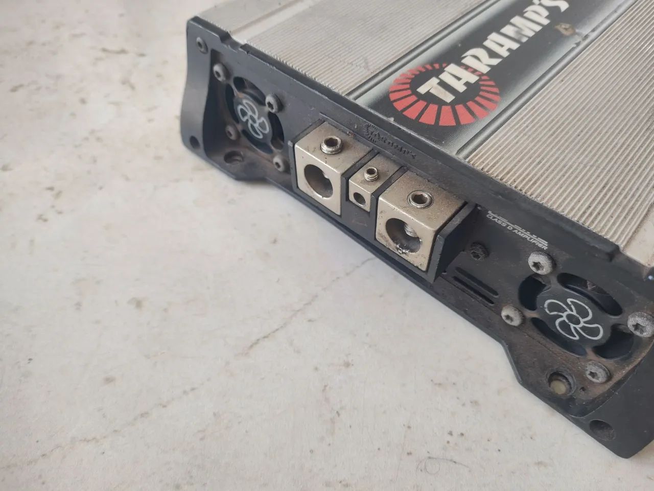 Potência digital Taramps HD 4000 de 2ohm  - Foto 4