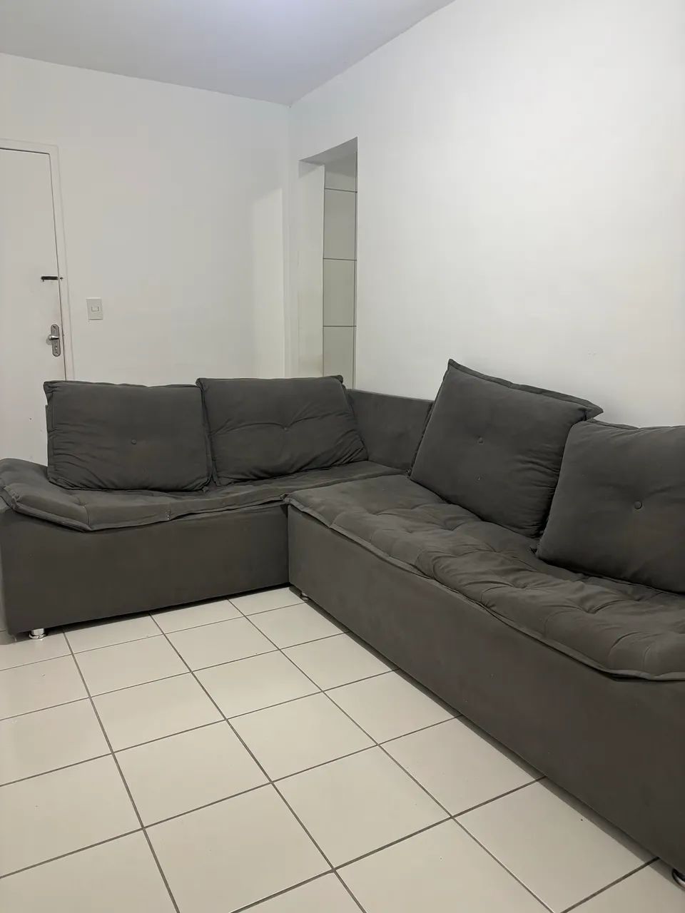 Sofá Formato L- 5 lugares ou mais  - Foto 3