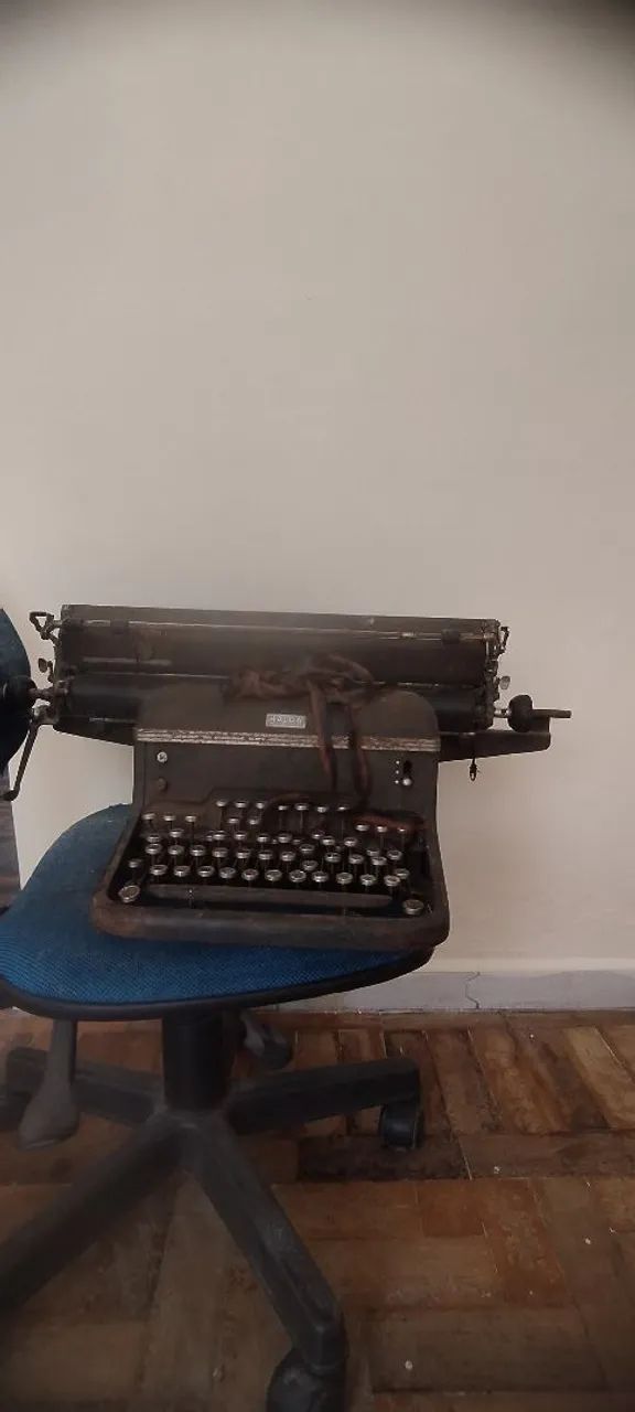 Máquina de escrever / datilografar Halda 65137828362626120