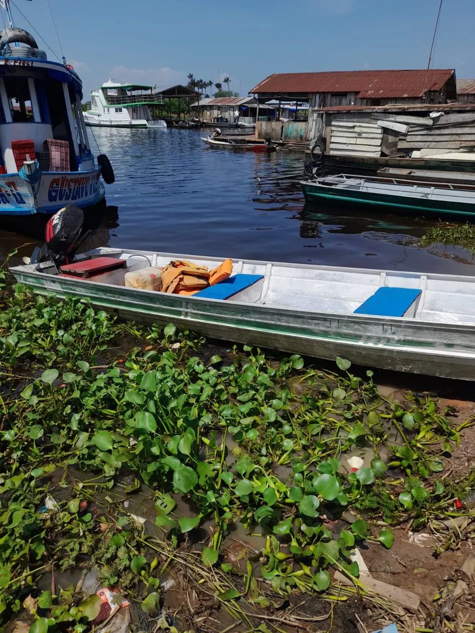 Bote de alumínio com motor de poupar  - Foto 3