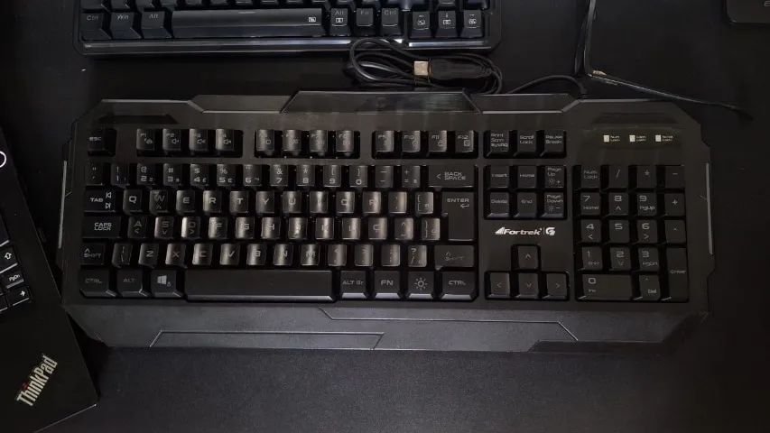 Teclado Fortrek|Logitech K1