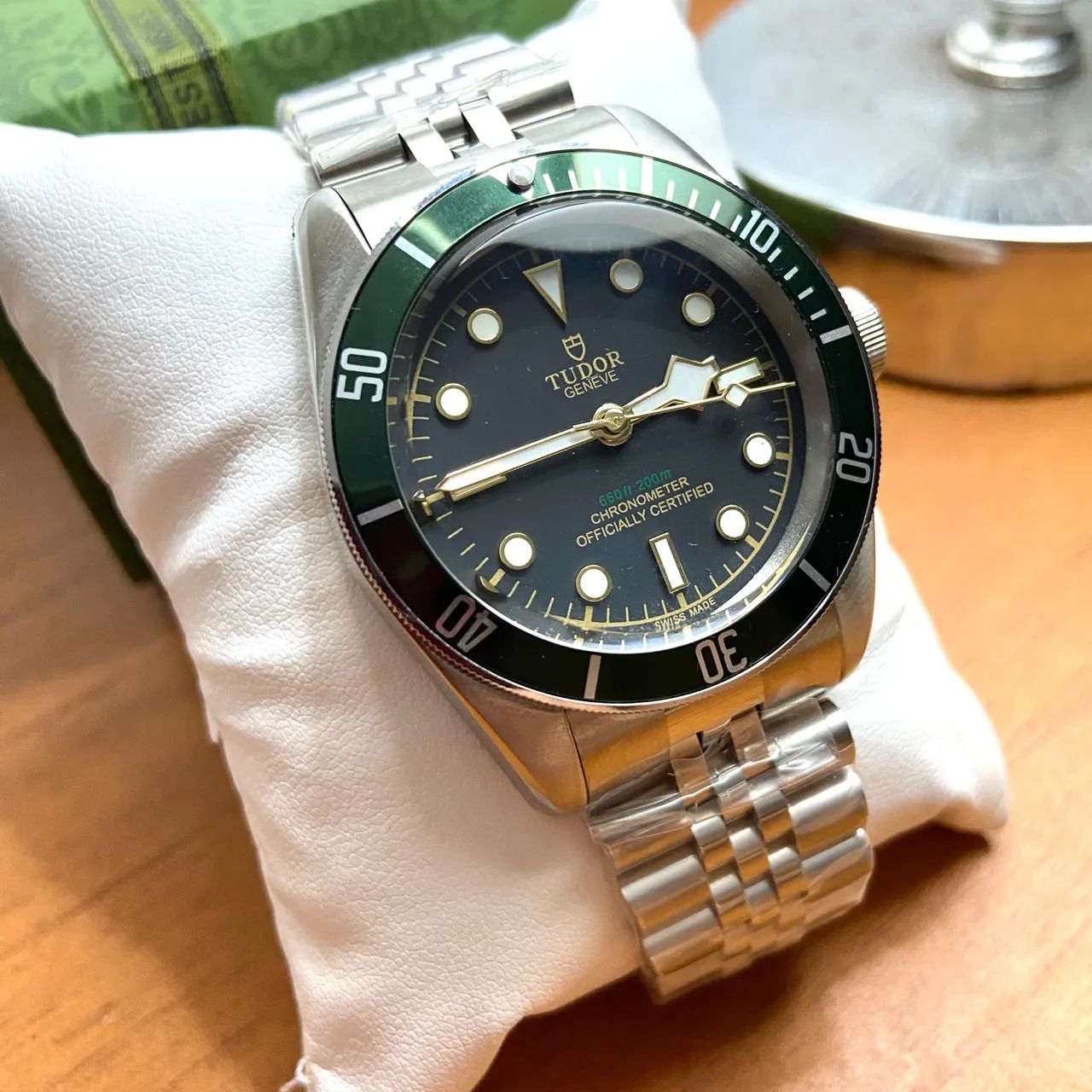 Relógio Tudor Geneve Black bay bezel verde 41mm automático - Foto 4