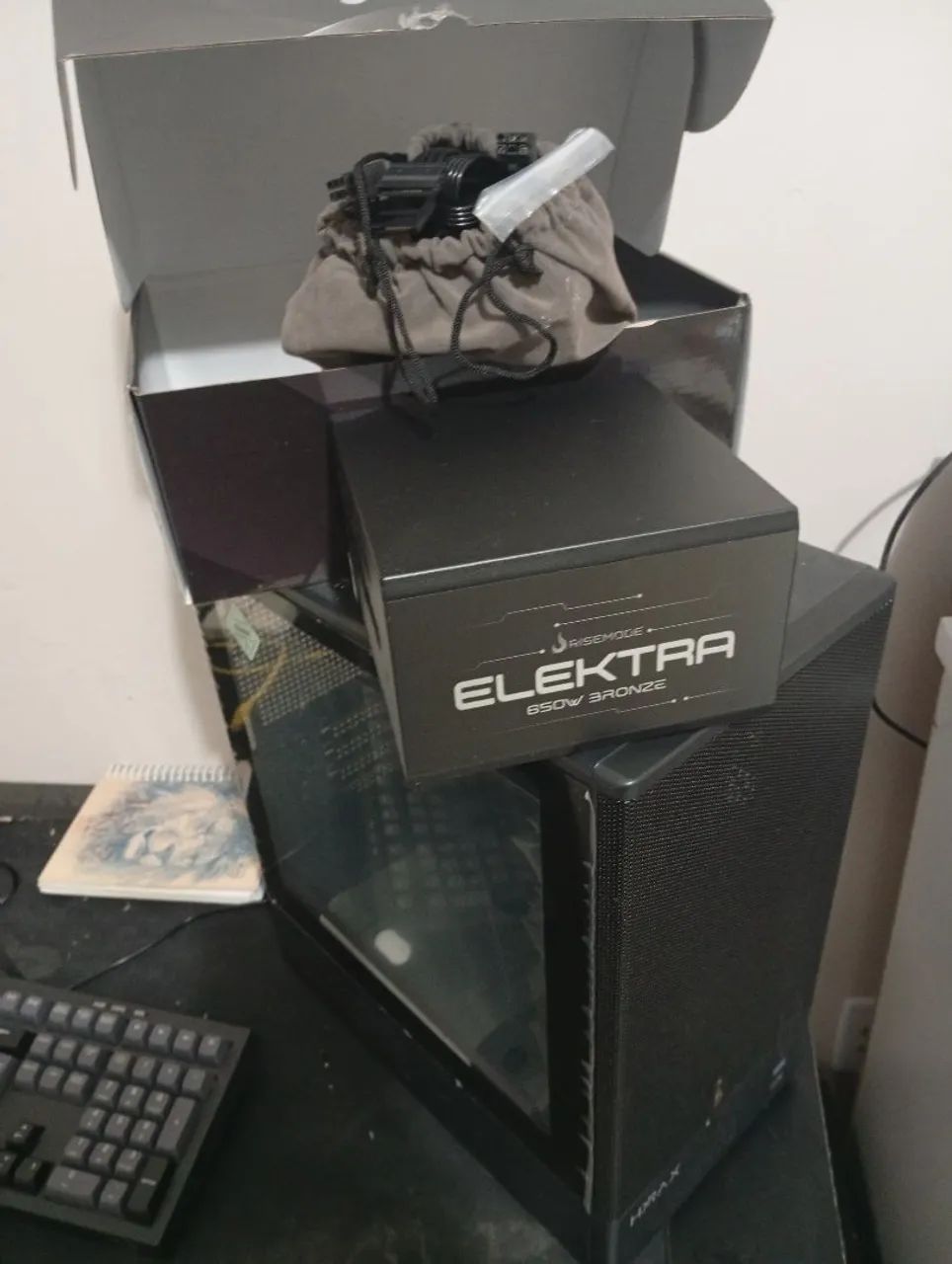 Fonte e gabinete  - Foto 3