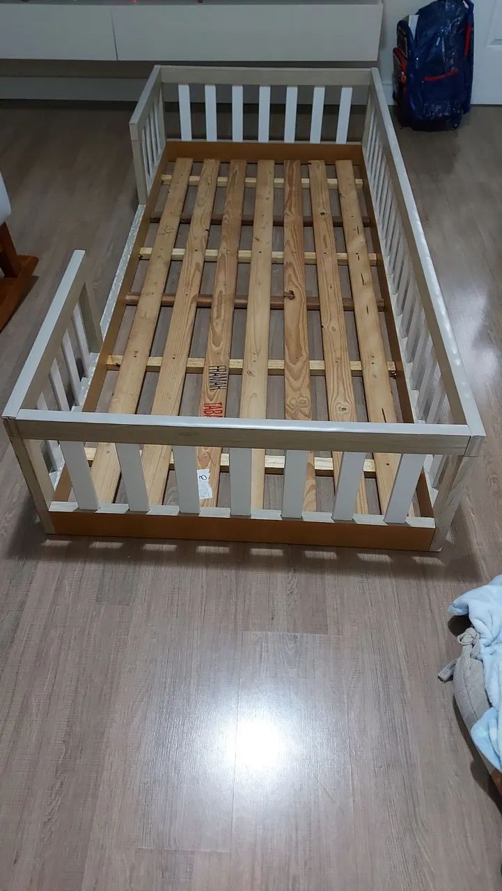 Cama montessoriana 