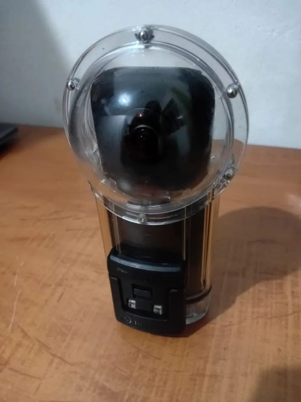 INSTA360 ONE X 5.7K | ESTABILIZAÇÃO FLOWSTATE | 18MP 5.7K  com estojo subaquático e case - Foto 5