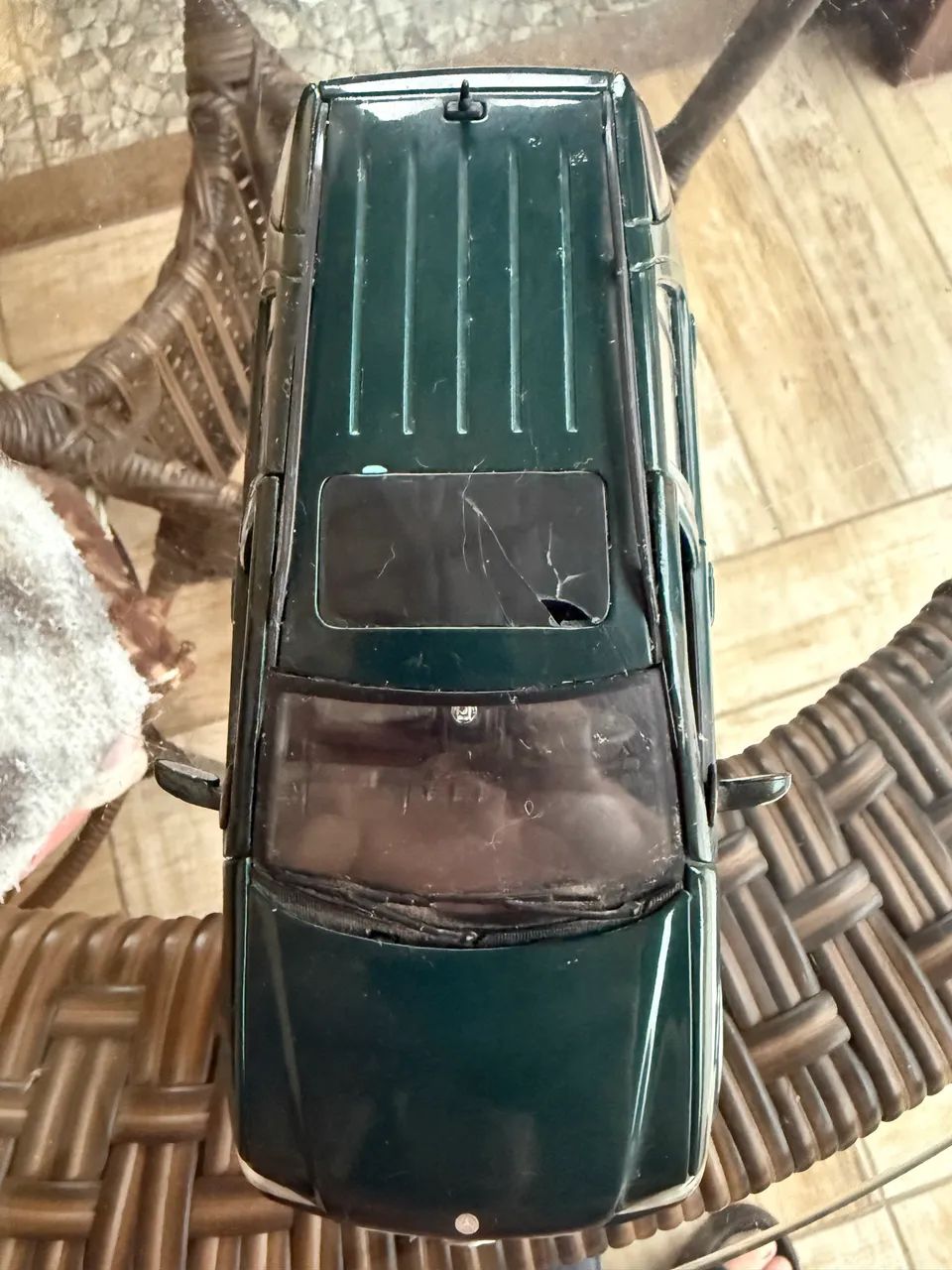 Miniatura Mercedes ML-Class Maisto 1/18 - Foto 5