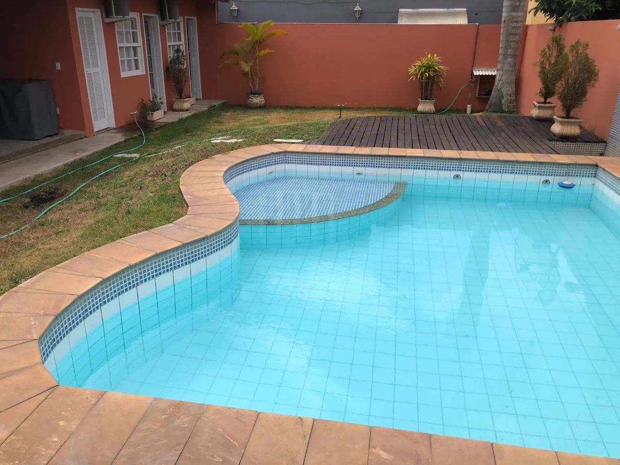 Casa Grussai 4 quartos com piscina Rua do SESC  - Foto 2