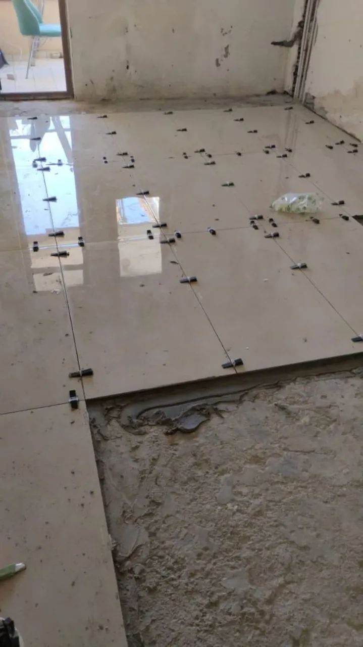 Instalação de pisos e azulejos (azulejista). - Foto 2