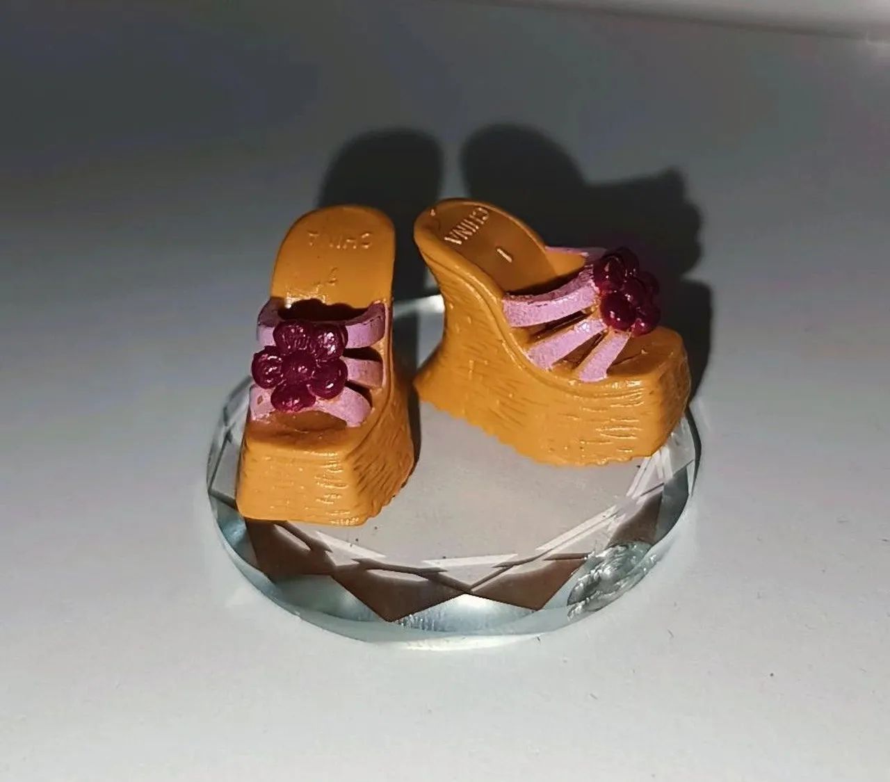 Sapatos boneca diário da Barbie ORIGINAIS - Foto 2