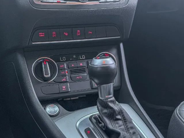 Audi Q3 1.4 TFSI/TFSI Flex S-tronic 5p, foto 11 de 15