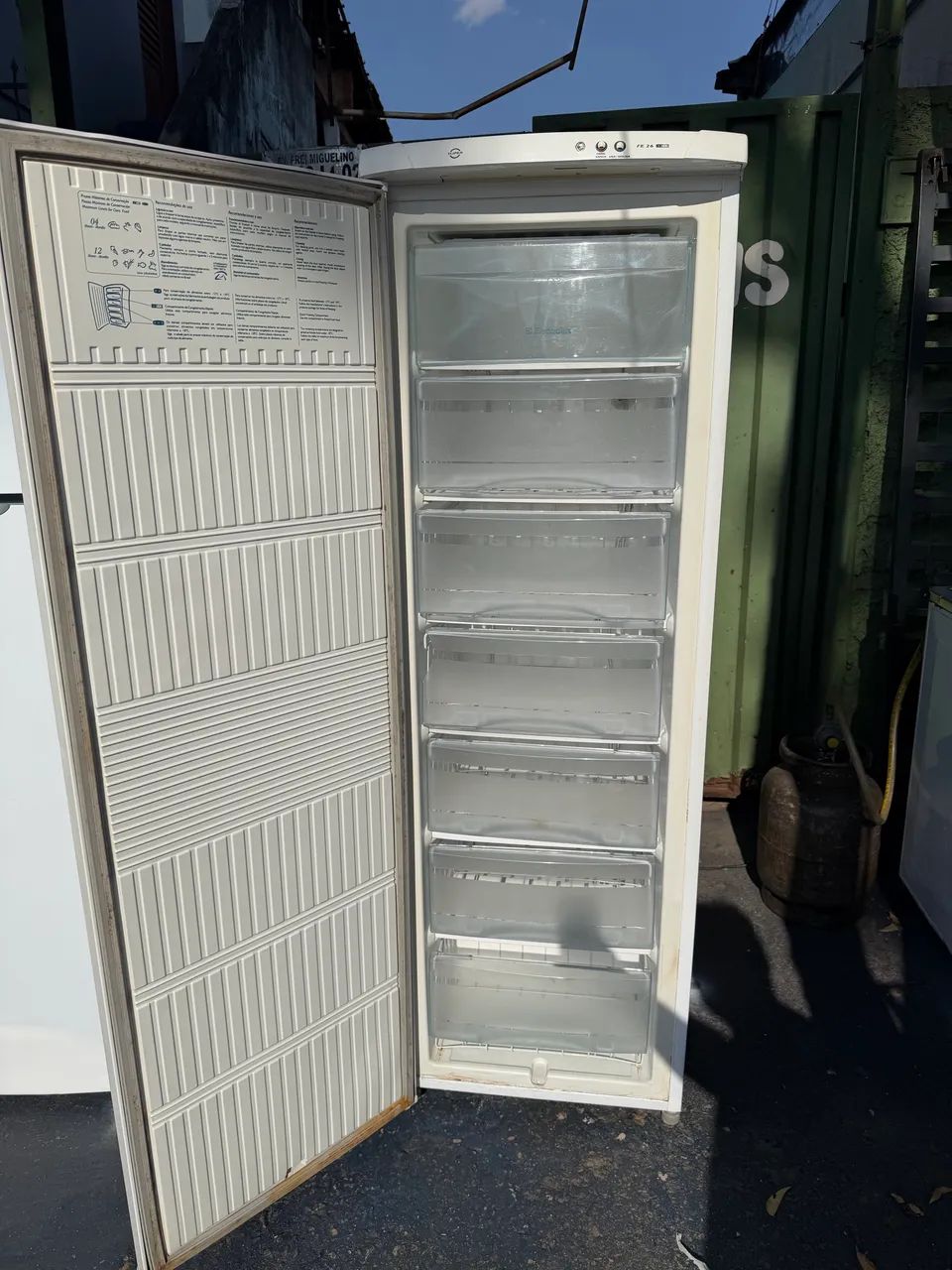 Freezer Electrolux 7 gavetas 203 litros  - Foto 4
