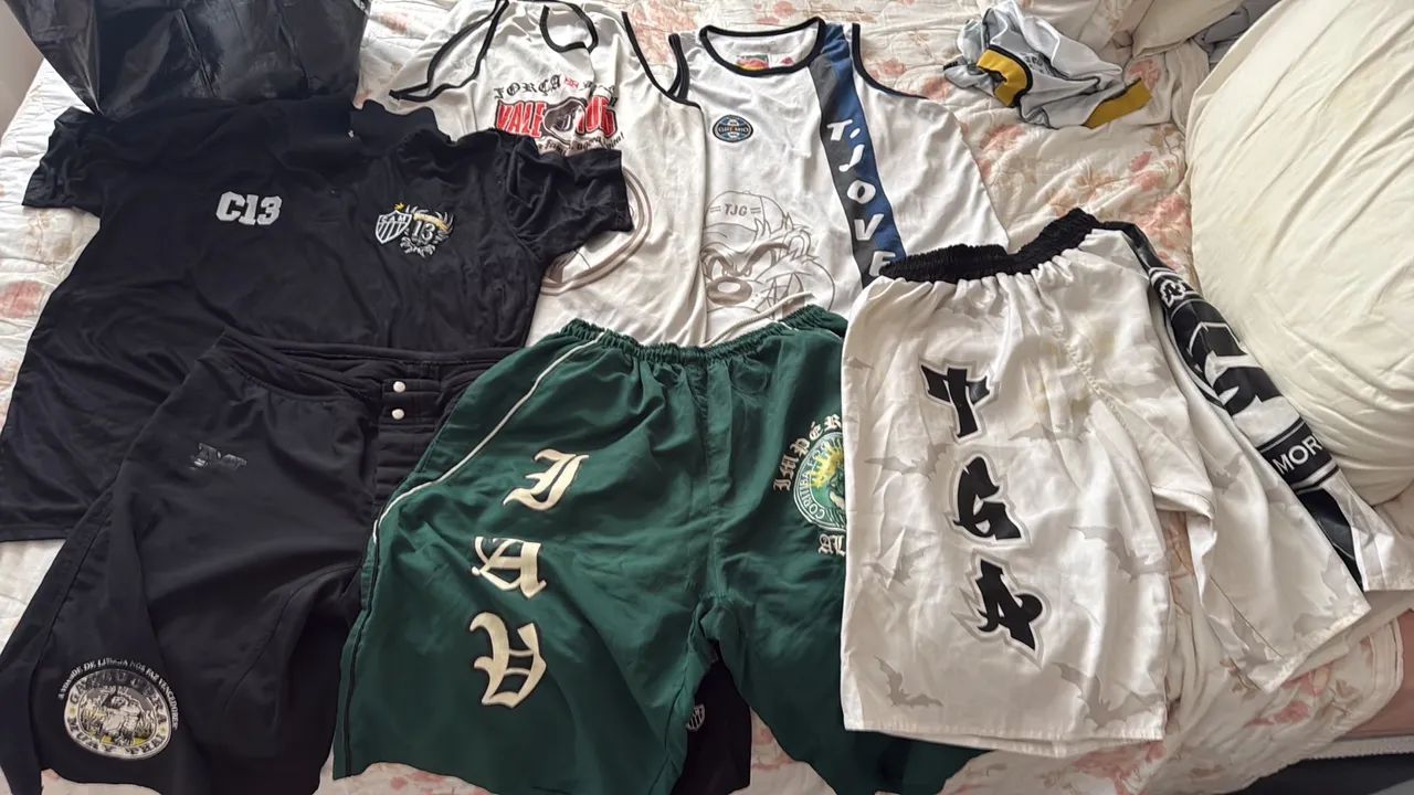 Roupas de torcida Organizada! 6 peças !  - Foto 2