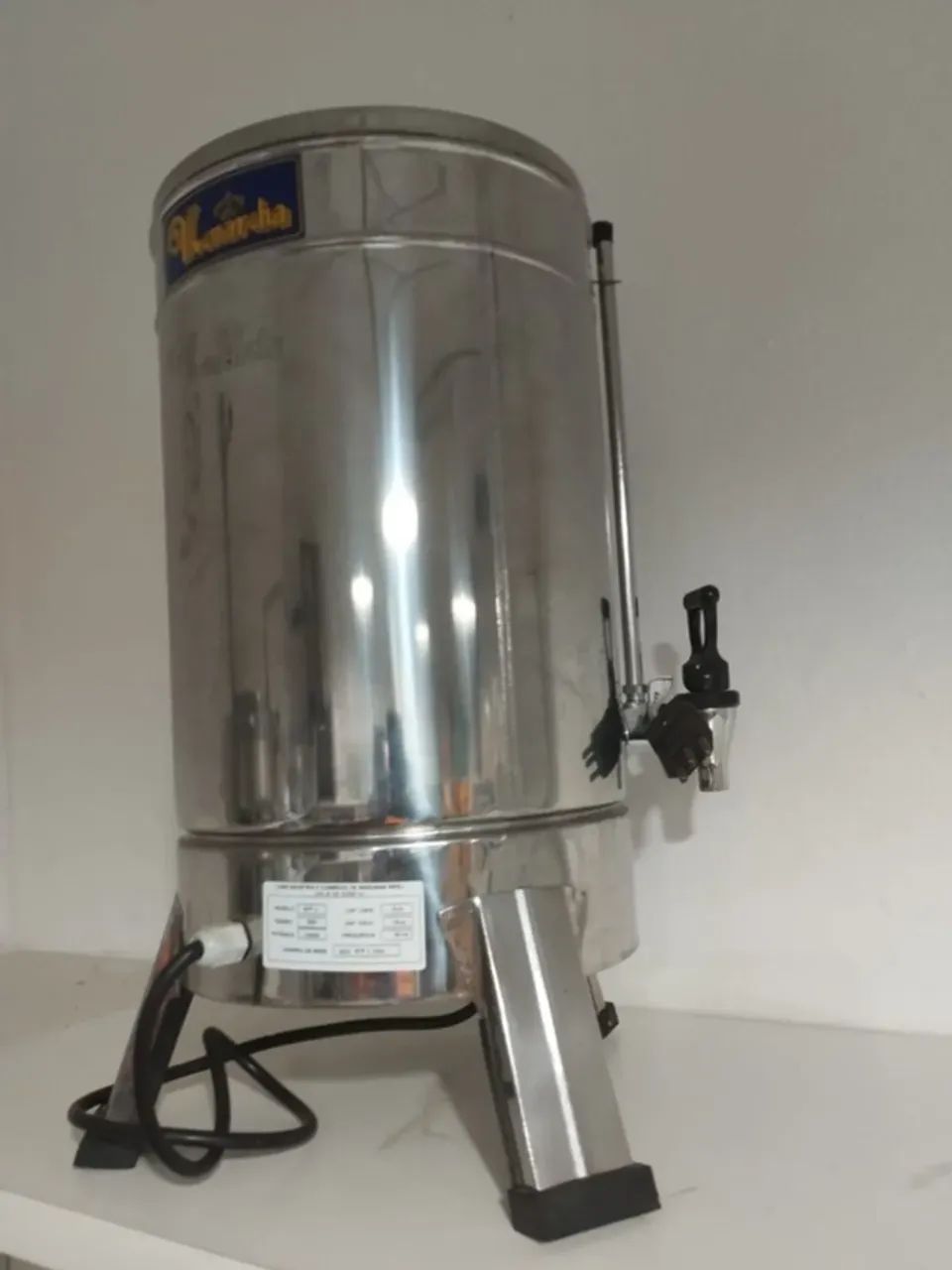 Combo freezer + jogo com mesas e 4 cadeiras + cafeteira - Foto 2