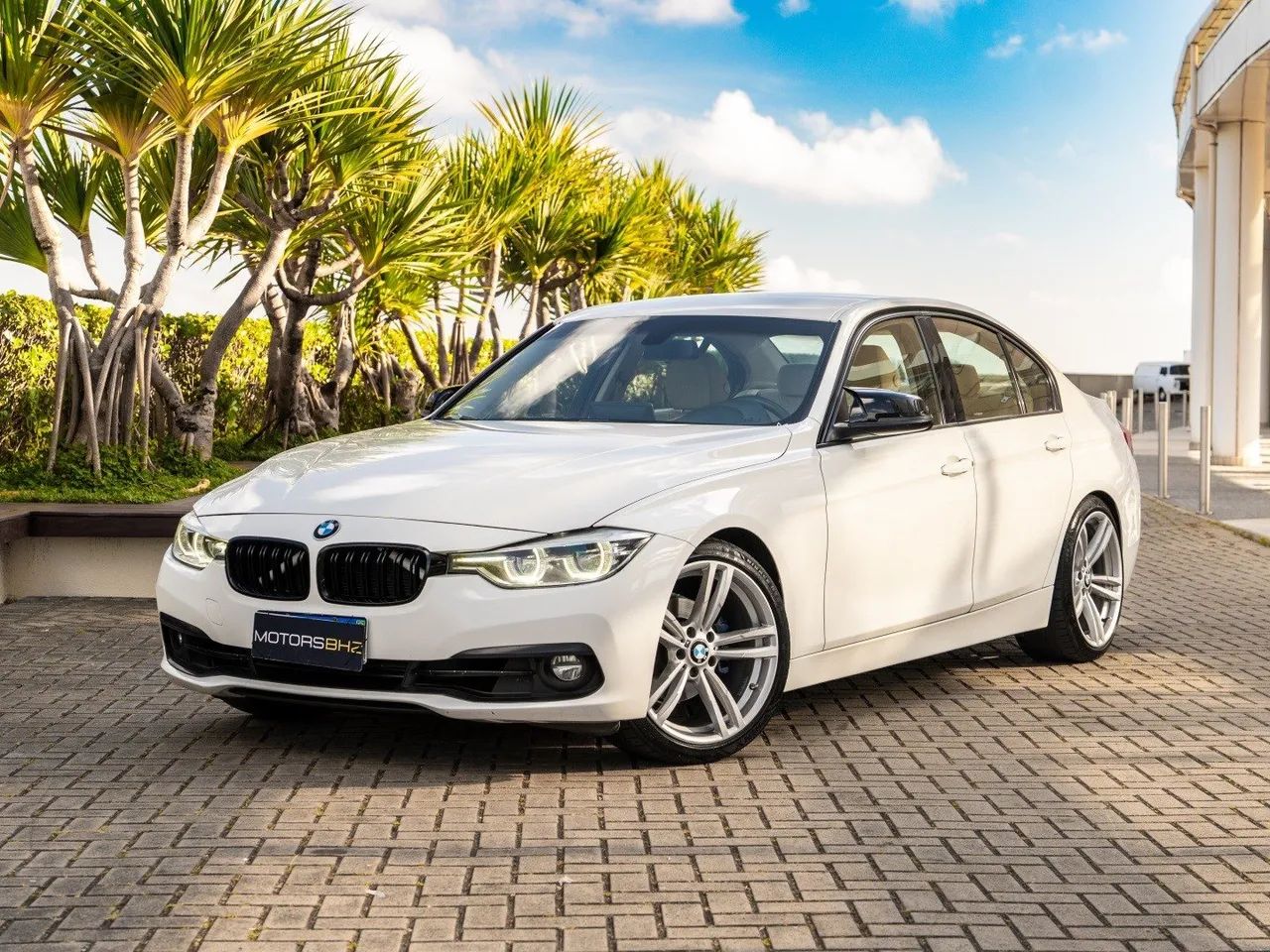 BMW 320I 2017