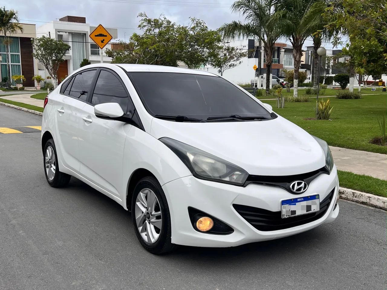 Hyundai Hb20S 2015