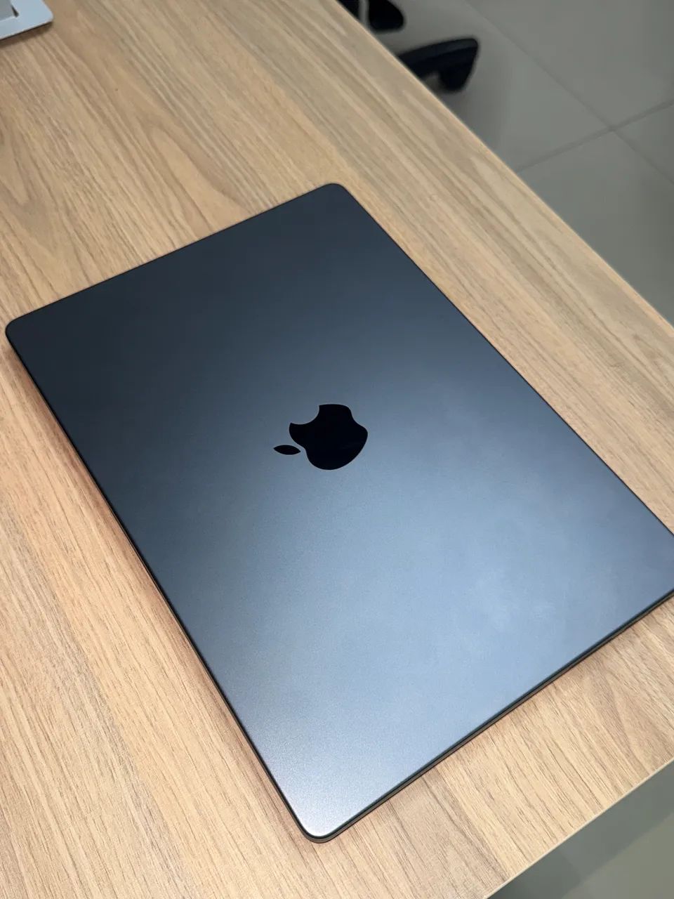 MacBook Pro M5 16GB RAM, 512GB SSD