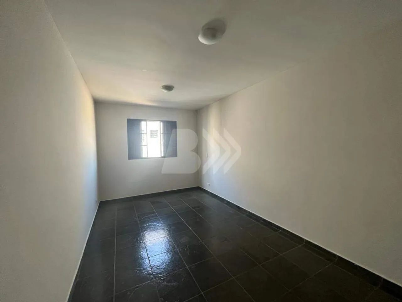 Kitnet para alugar no Edifício Parque dos Pinheiros, no bairro Vila Monteiro em Piracicaba - Foto 2