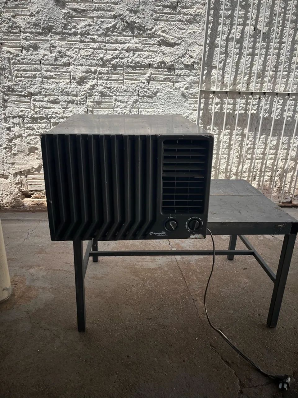 Ar de janela 7500 BTUS