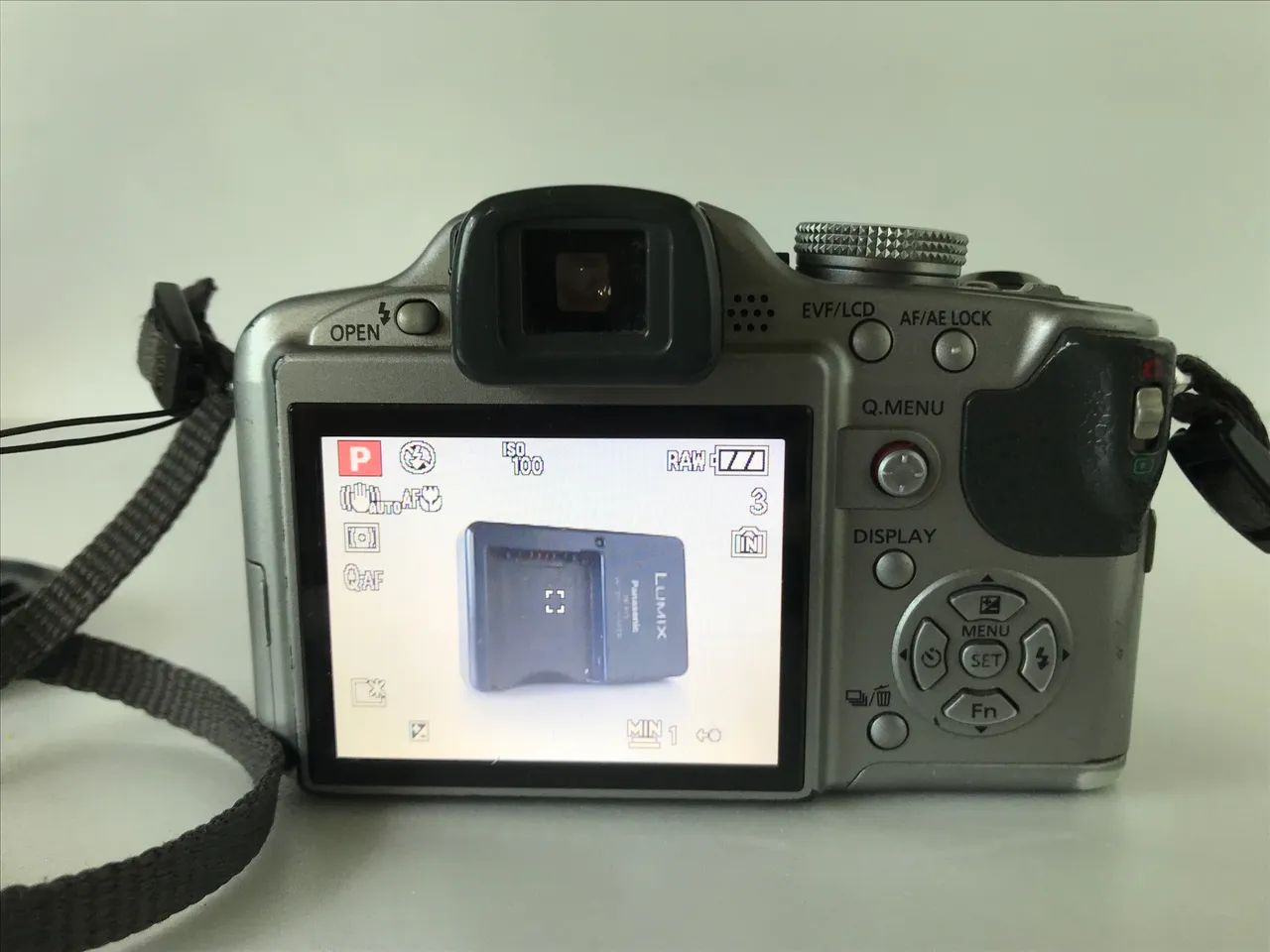 Panasonic Lumix DMC-FZ28 ; 27-486 mm (18x optical zoom) F2.8 - F4