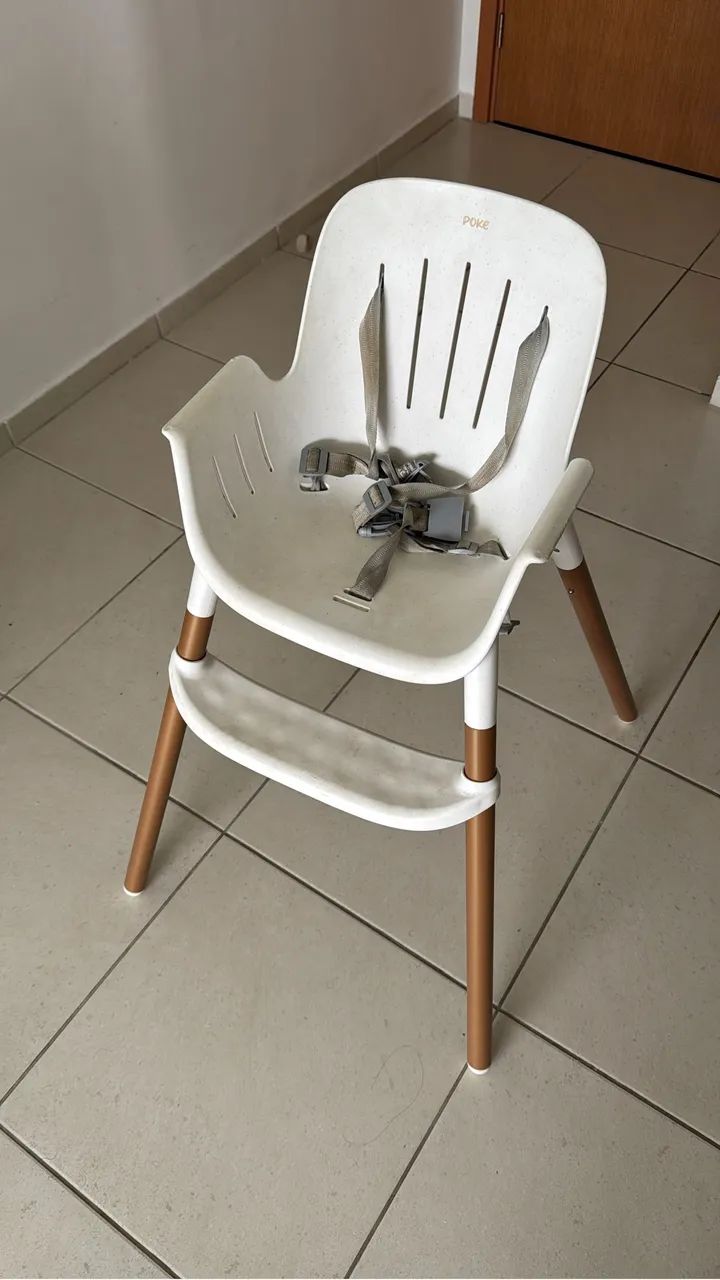 Cadeira de alimentação 