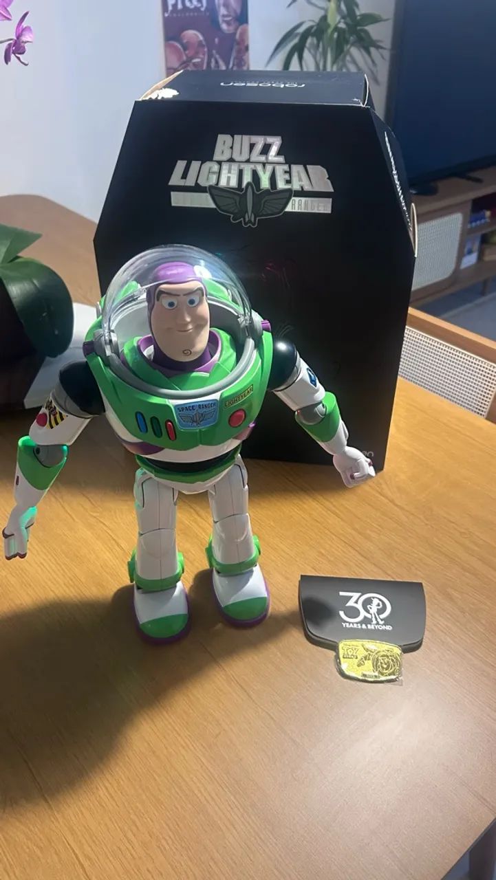 Buzz Lightyear Robosen 