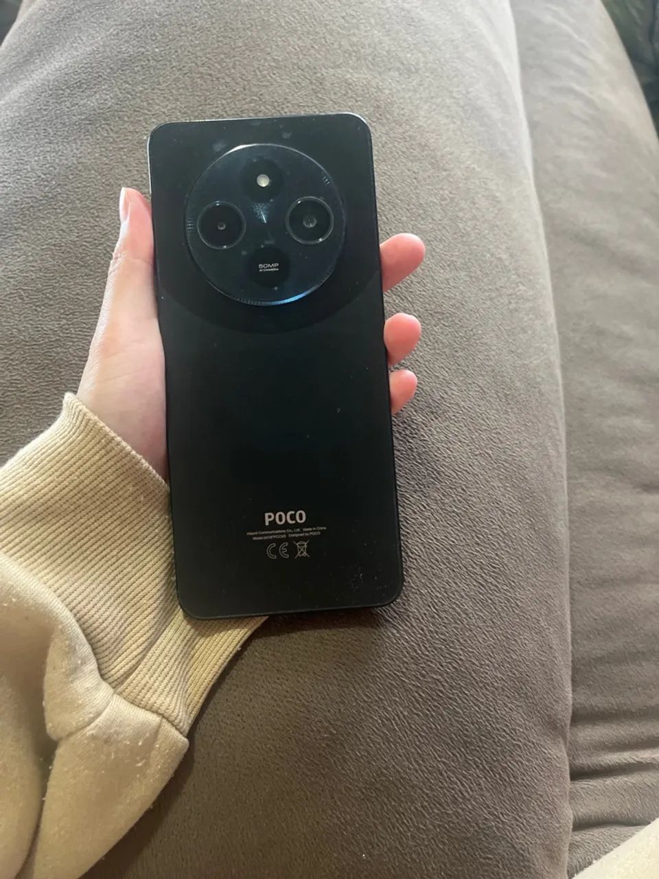 Celular pocco