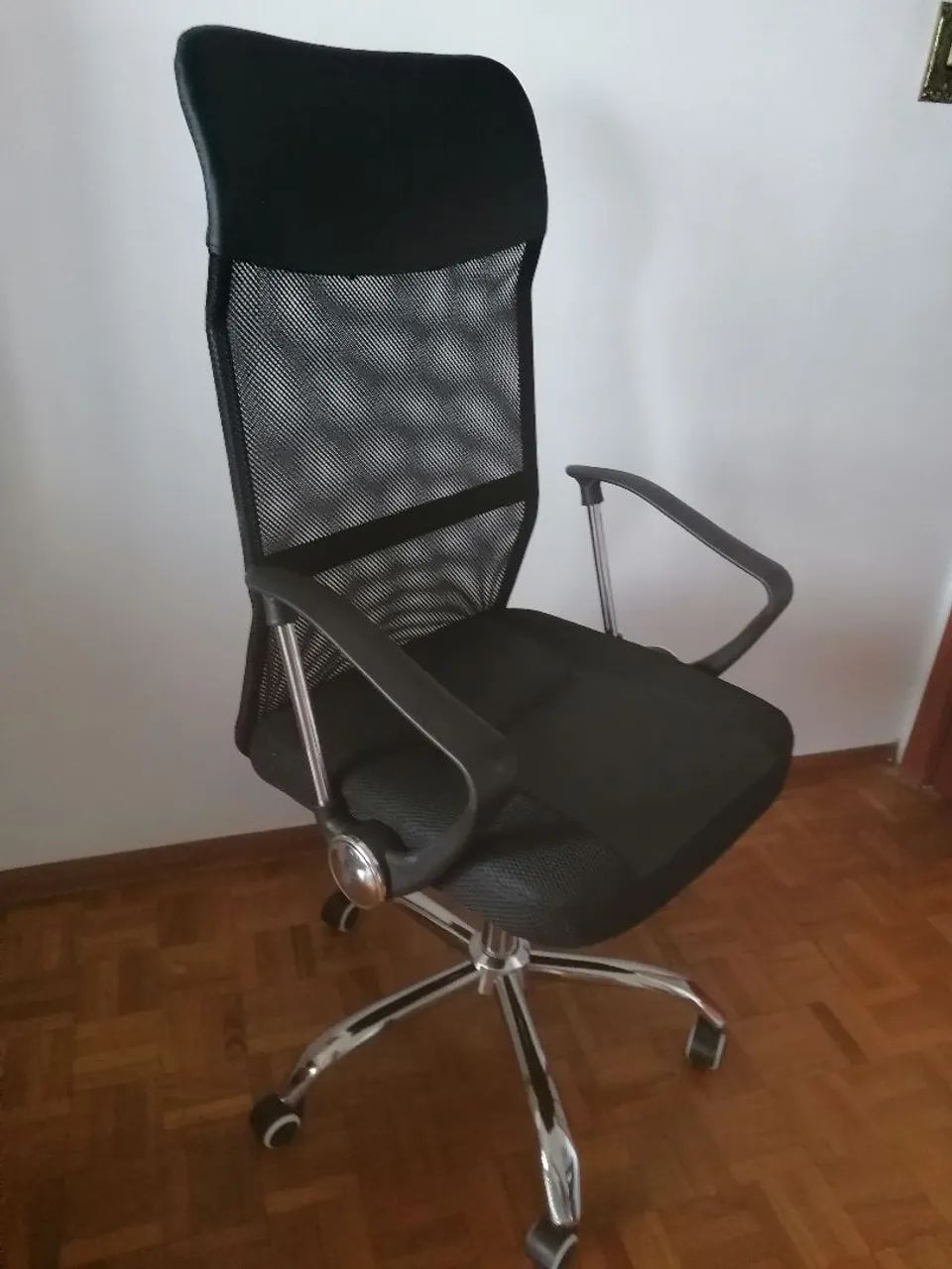 Cadeira de Escritório Presidente - Nova