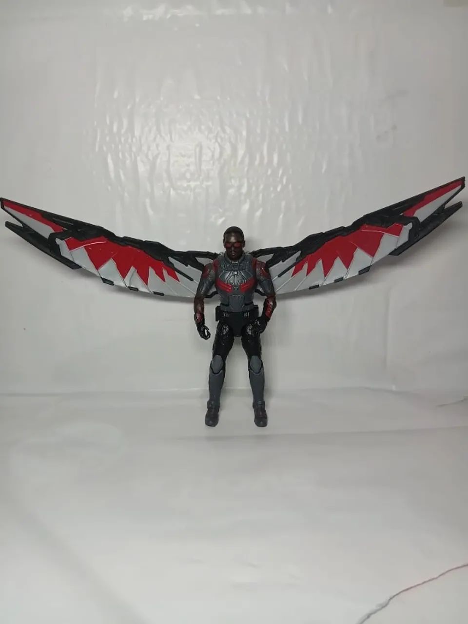 Falcão marvel legends 2016 - Foto 2