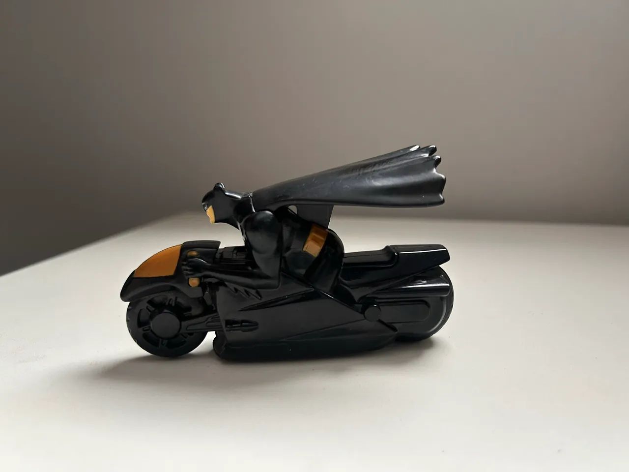 Miniatura Batman à fricção  - Foto 3
