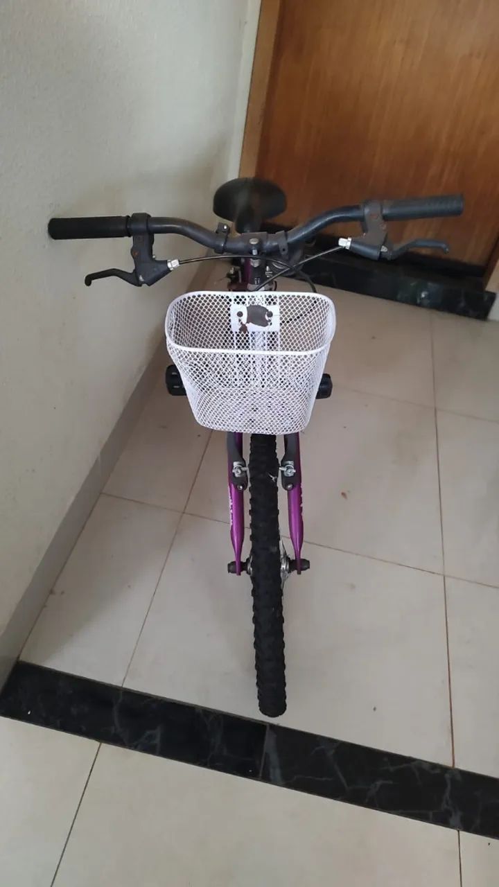 Bicicleta infantil Aro 20 com cestinha - Foto 4