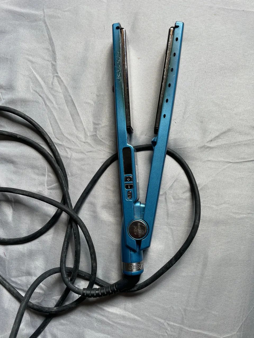 Prancha e escova de cabelo - Foto 2