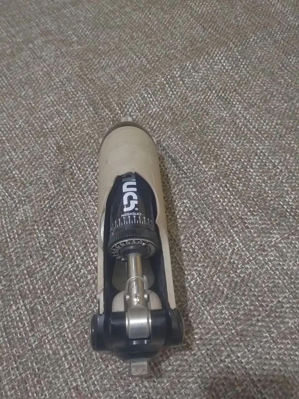 Joelho hidráulico com acessórios 