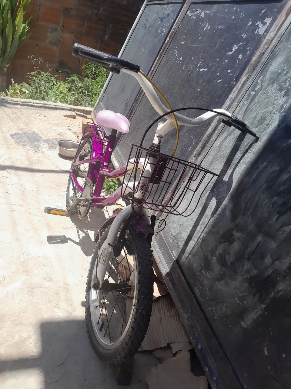 Bicicleta bem conservada infantil - Foto 4