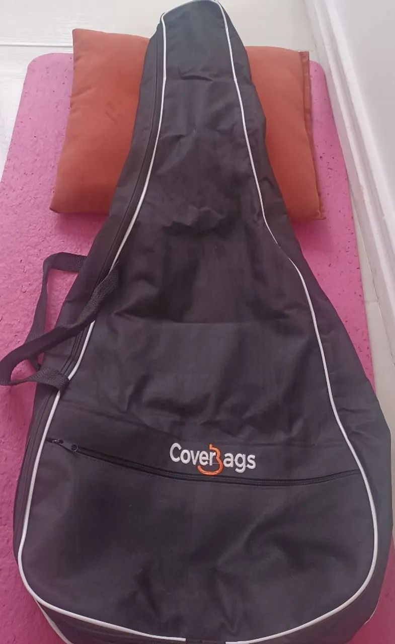 Capa de violão simples