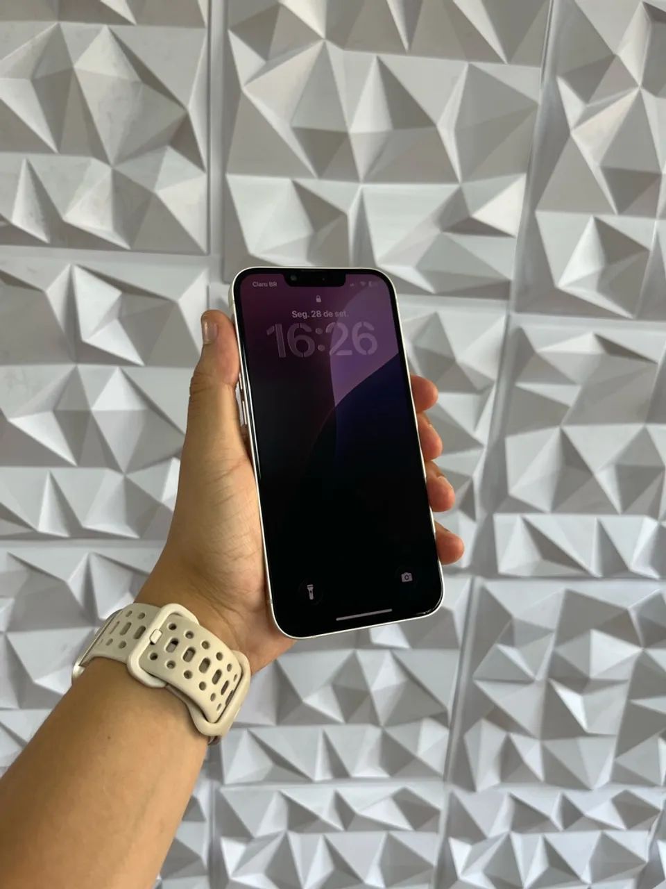 IPhone 13 Branco Estelar 256GB 100% Original - Foto 3