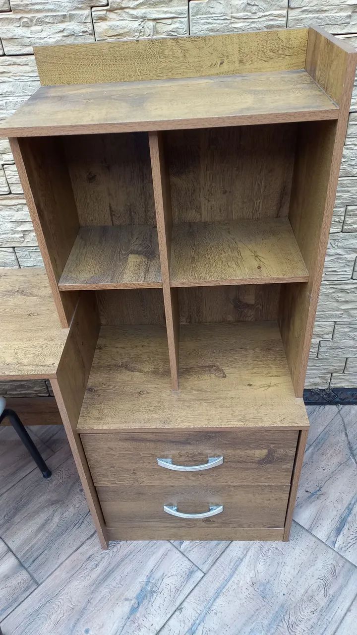 Entrego: Mesa para Computador e Estudos em madeira mdf com cadeira estofada - Foto 5