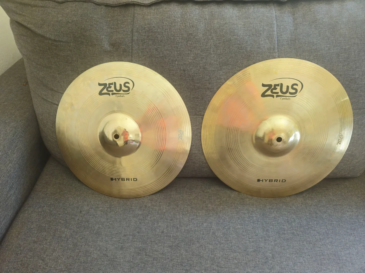 Ataque Avedis medium crash 18 Zildjian - Instrumentos musicais