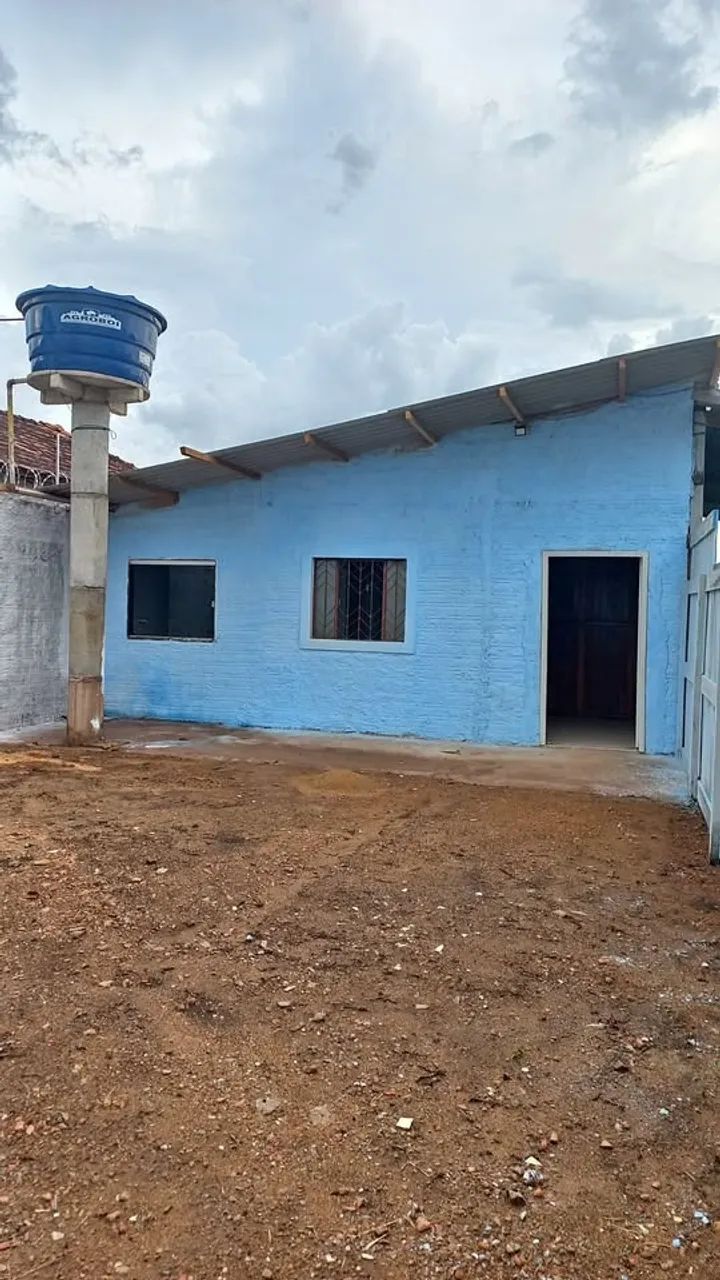 Aluga-se Casa Estilo Edícula no Bairro: Cuniã 