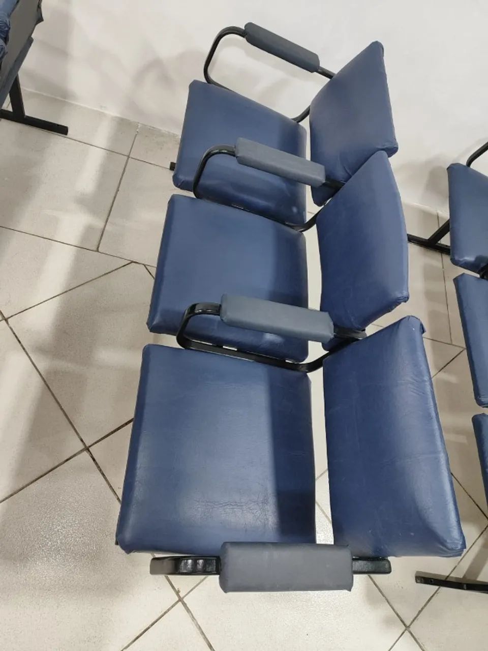 Cadeiras de Recepção em Geral - Foto 2