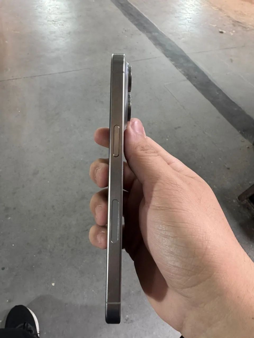 iphone 15 pro max 256gb titanium natural  - Foto 3